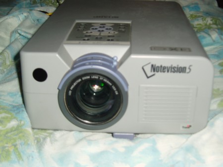 Video projektor SHARP